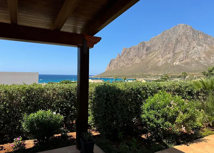 Elegante Per アパート