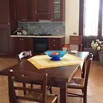 Elegante Per Custonaci