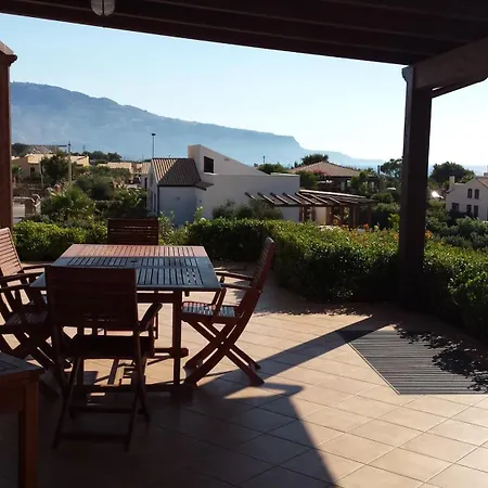 Elegante Per * Custonaci